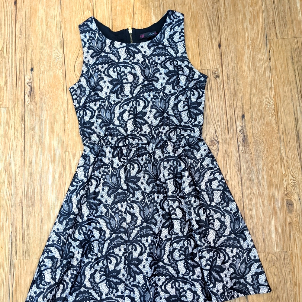 Heart Soul Youth Black & White lace Dress